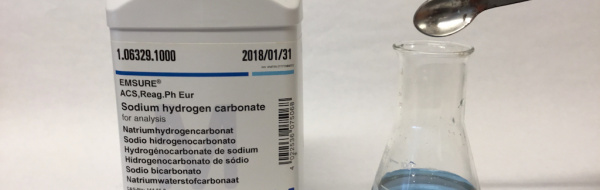 Undersökning av joners protolys