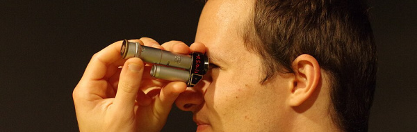 Demo: Enkel spektroskopi av ljus från lysrör och från solen