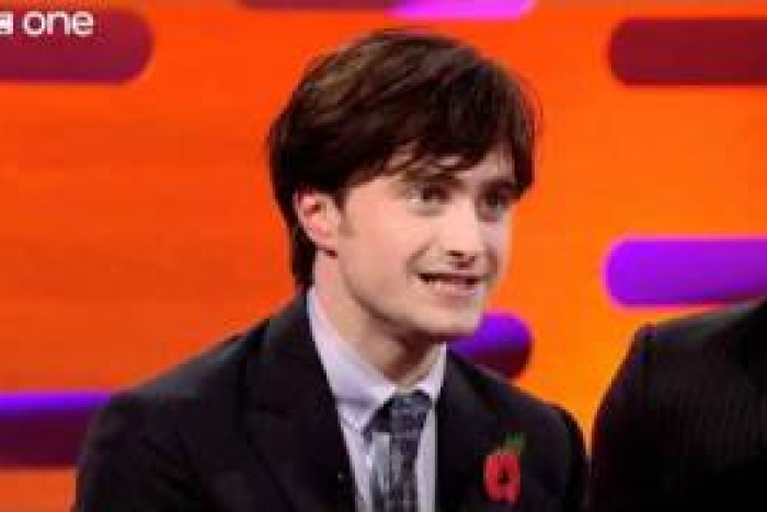 Daniel Radcliffe sjunger Tom Lehrers 