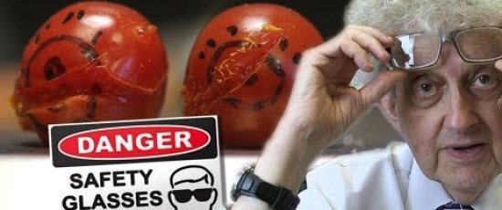 Varför man ska vara noggrann med att ha skyddsglasögon på sig