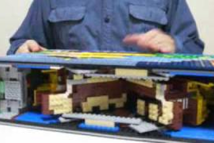 Idé nr. 57 till gymnasiearbete i Teknik/Estet: Bygg ett uppfällbart diorama