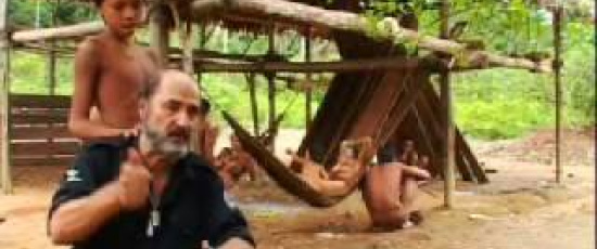 Hur man skyddar indianstammar i Amazonas