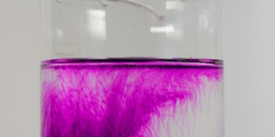 Demo: Alkoholer oxideras av permanganatjoner