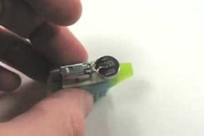 Idé nr. 28 till gymnasiearbete i Fysik/Elektronik: Bygg en borst-robot!
