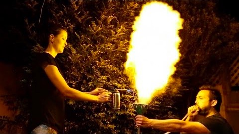 En eldboll av majsstärkelse