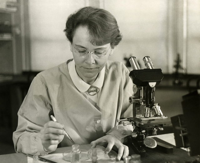 Barbara McClintock. 